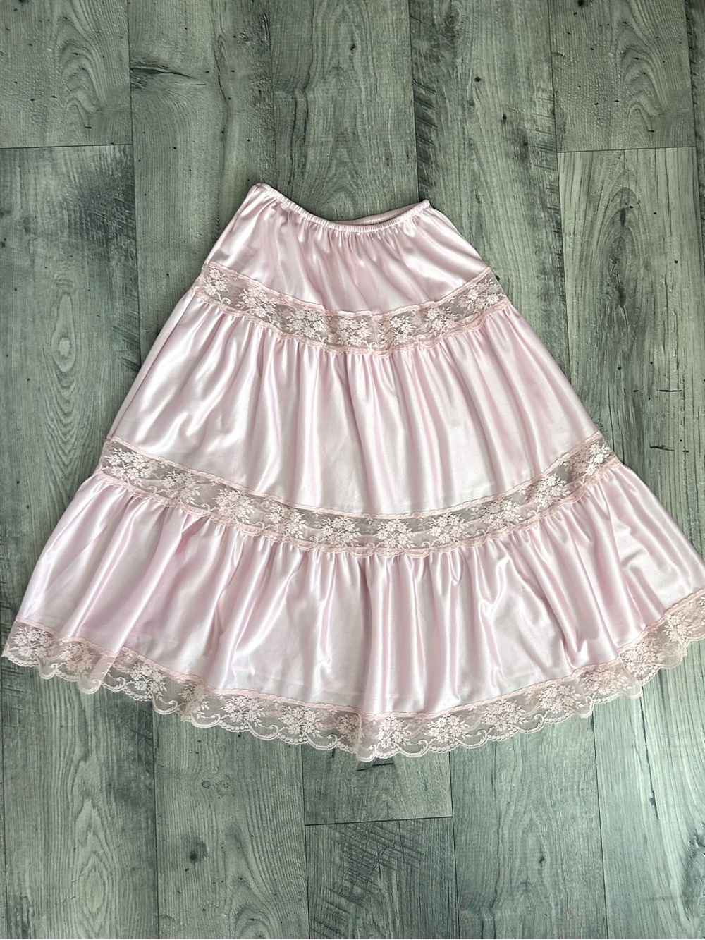 Vintage 70s Pink Satin Lace Half Slip Flair Lingerie USA Size Medium